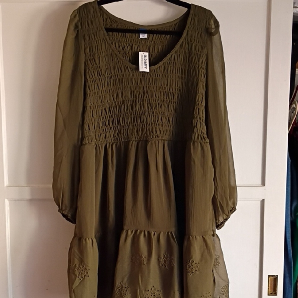 Old Navy Olive Long Sleeve Dress